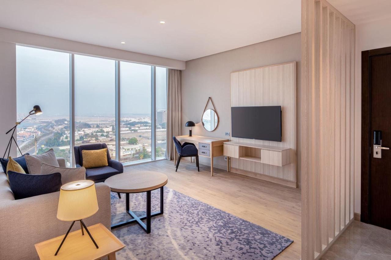 Four Points By Sheraton Jeddah Corniche Exterior photo