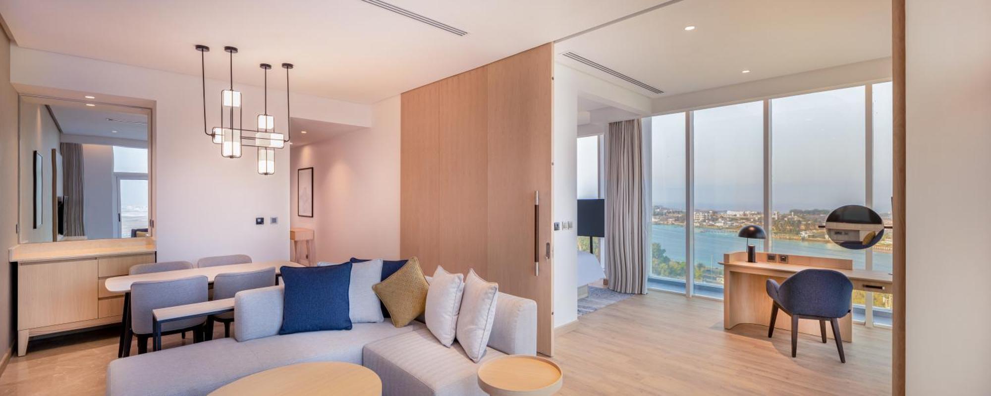 Four Points By Sheraton Jeddah Corniche Exterior photo