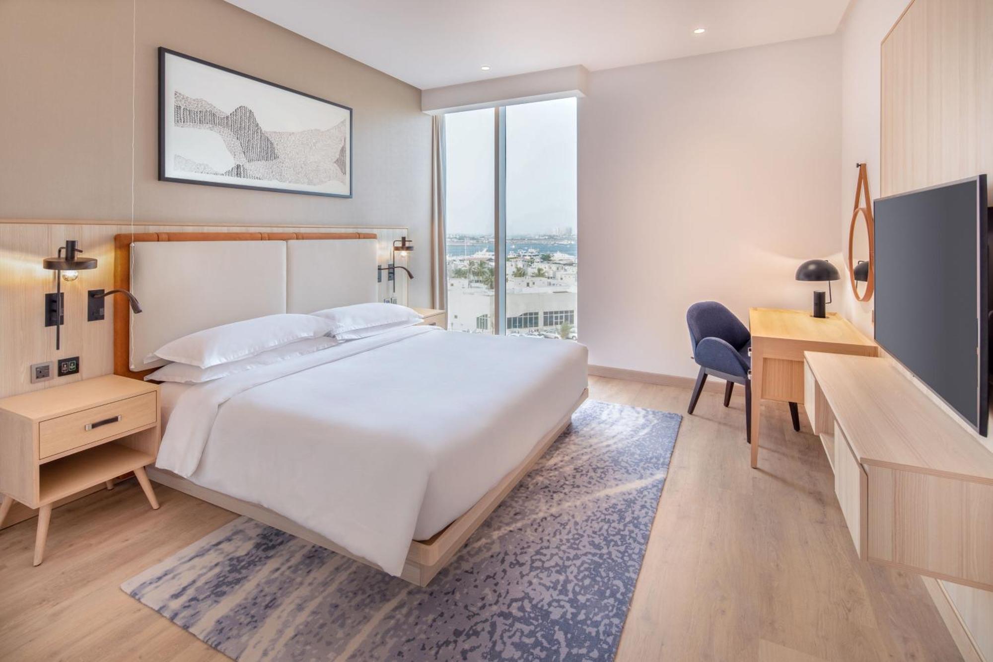 Four Points By Sheraton Jeddah Corniche Exterior photo